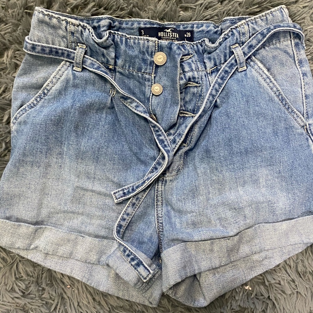 Shorts high wasted